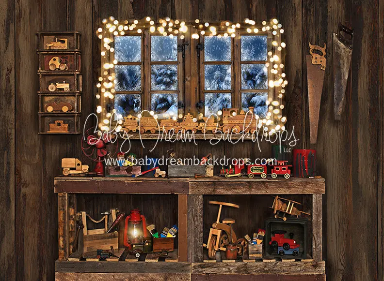 Claus Corner Workshop Lights 1