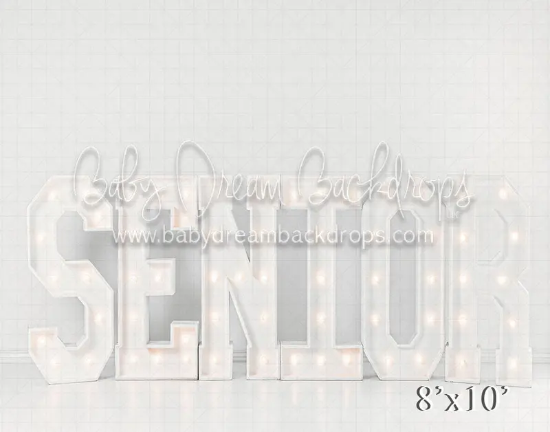 Senior Marquee White (Vr) 1